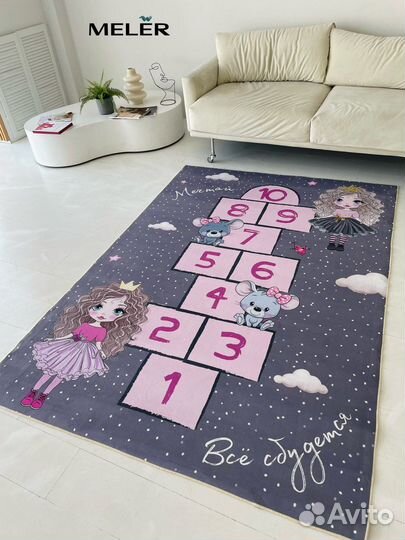 Ковер в детскую новый