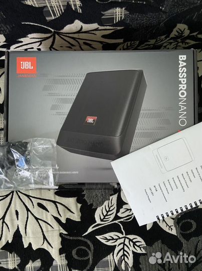 Сабвуфер Jbl basspro nano
