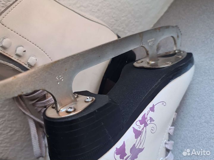 Коньки для девочки 33 размер