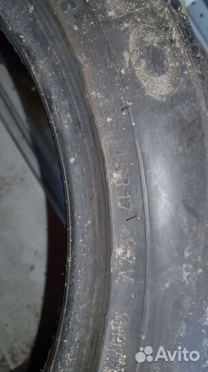 Kumho I'Zen KW27 235/45 R17