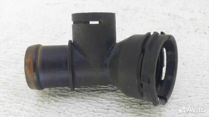 Фланец Skoda Octavia A5 1Z BCA 2004