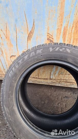 Bridgestone Blizzak VRX 205/55 R16