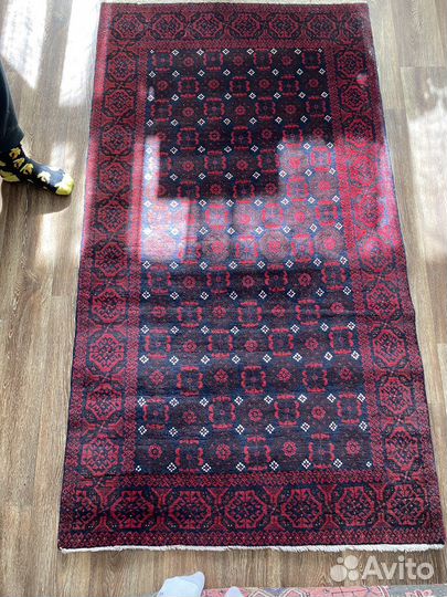 Ковер шерстяной ручной работы