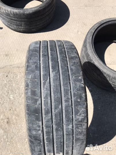 Goodyear Eagle F1 Asymmetric 3 275/30 R20 и 275/30 R20