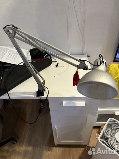 Лампа настольная