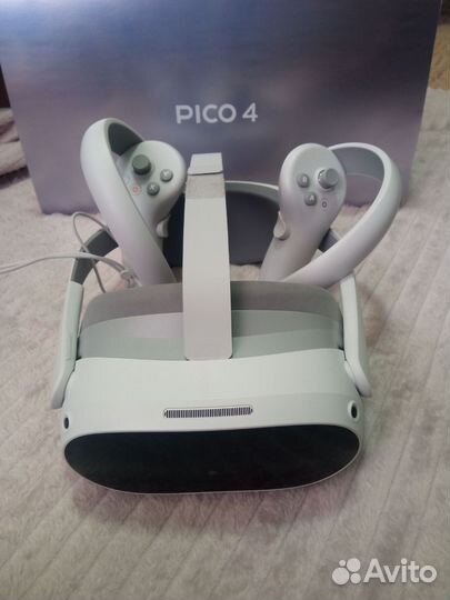 Шлем виртуальной реальности Pico 4 128gb