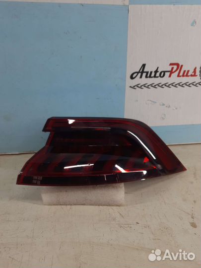 Фонарь задний правый Audi Q8 светодиодный