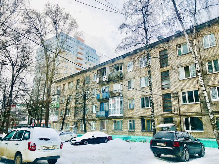 Комната 13,3 м² в 6-к., 4/4 эт.