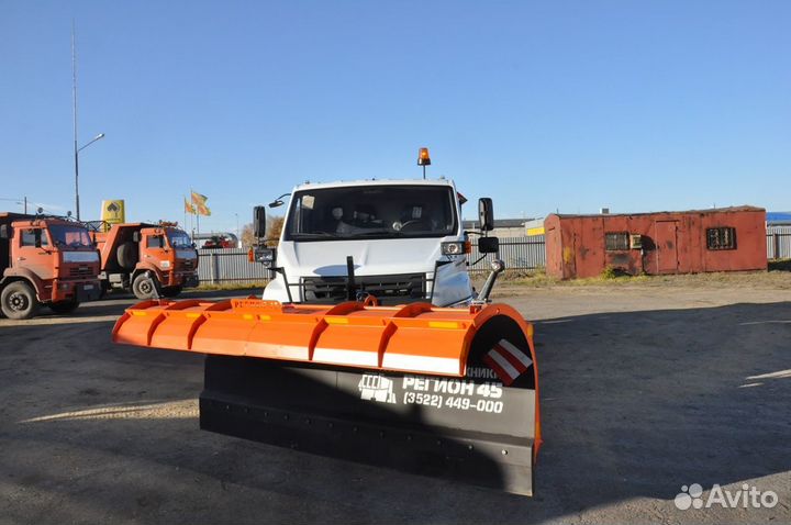 Комбинированная дорожная машина Газ-Next