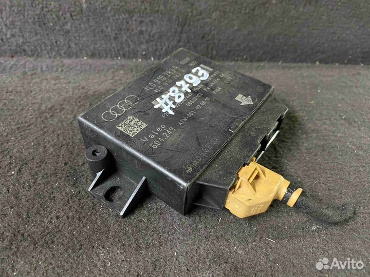 Блок управления парктрониками Audi A6C6 (4F 2004-2