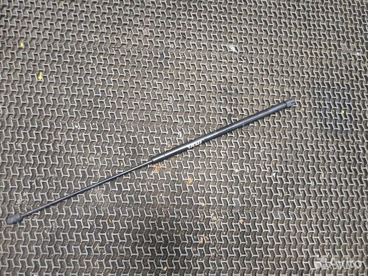 Амортизатор капота Audi A6 (C6), 2007