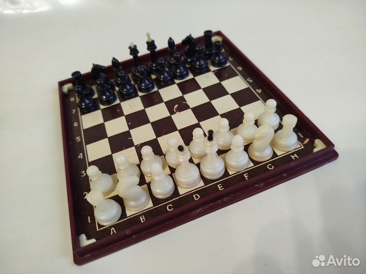 Шахматы магнитные дорожные СССР