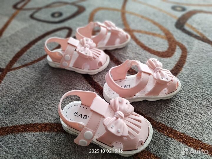 Продам сандали