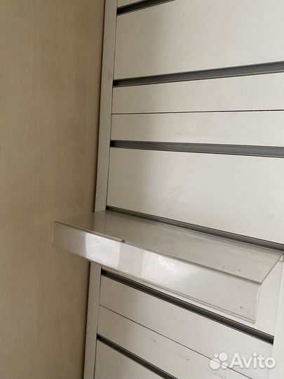 Полочки пластиковые