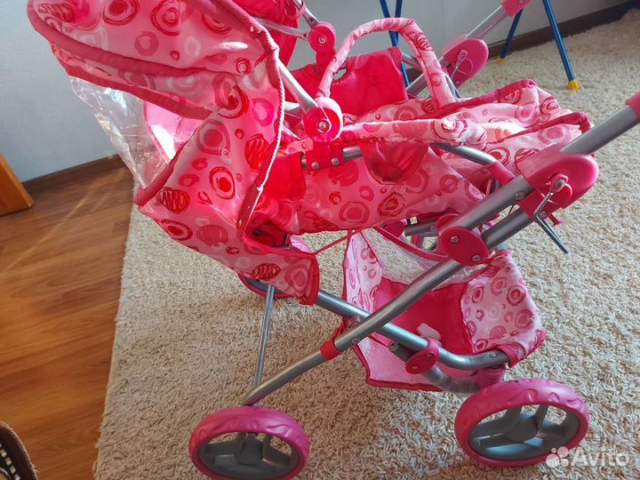 Кукольная коляска