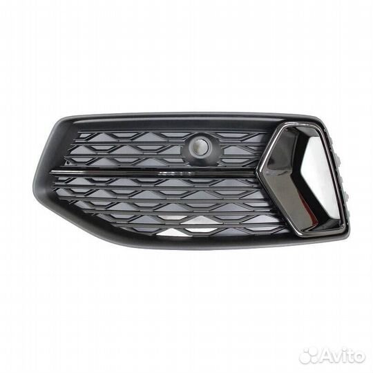 Audi A6 C8 Решетка бампера черная