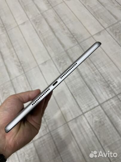 iPad 5 128gb с симкартой