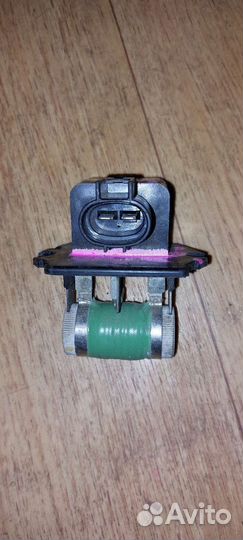 Реостат Резистор Kia Rio 4