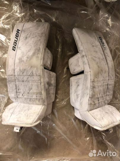 Щитки вратарские Bauer разные