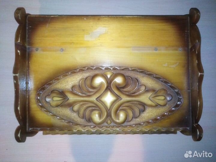 Шкатулка резная деревянная