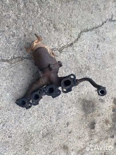 Выпускной коллектор Nissan sr18de
