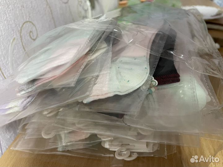 Остатки носков новых