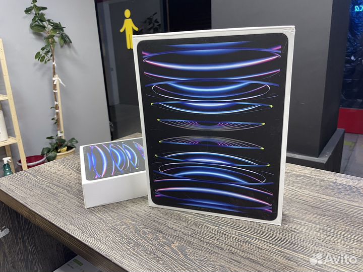 Apple iPad Pro 12.9 m2 1TB wifi+cellular Silver