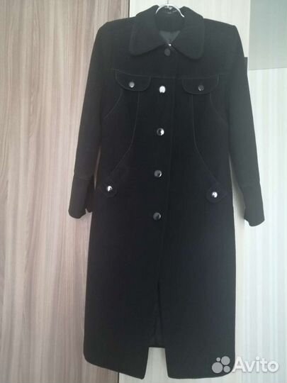 Пальто демисезонное