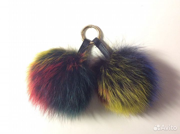 Оригинальный брелок с помпонами, натуральный мех