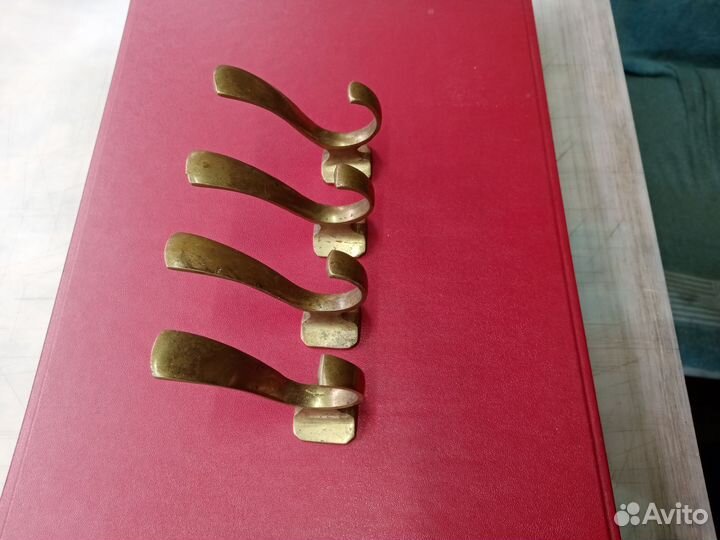 Крючки для одежды СССР