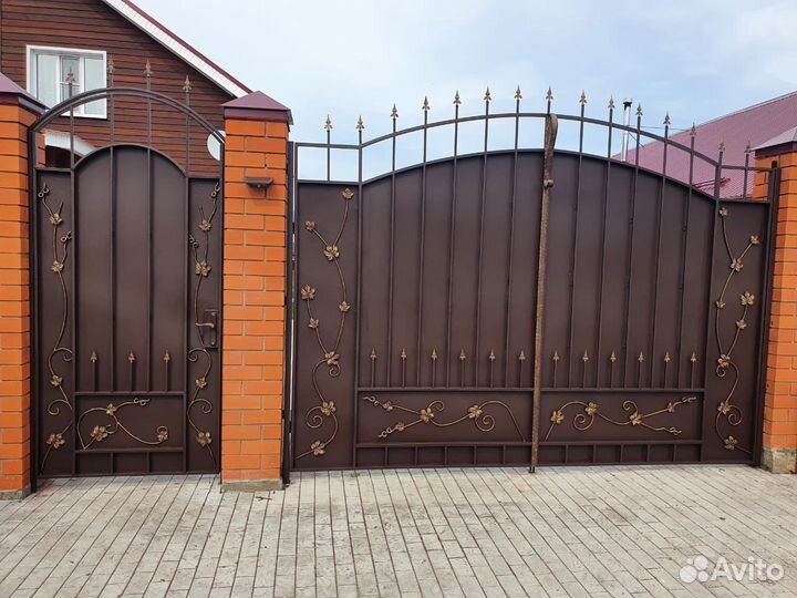 Реставрация покраска ворот и кованых изделий