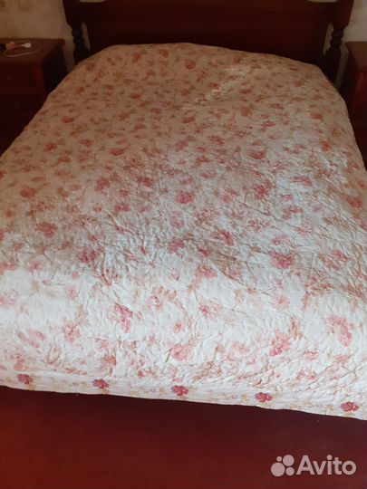 Скатерть жакардовая, покрывало