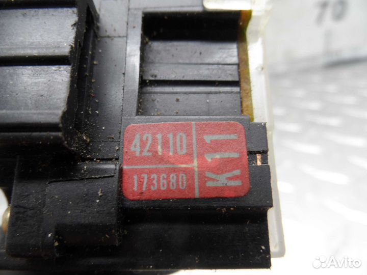 Переключатель подрулевой (стрекоза) Toyota RAV 4 2