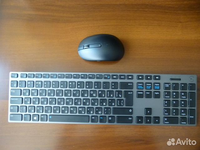 Клавиатура и мышь dell KM717 Wireless Keyboard