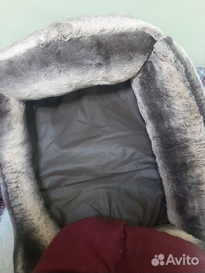 Лежанка для собак