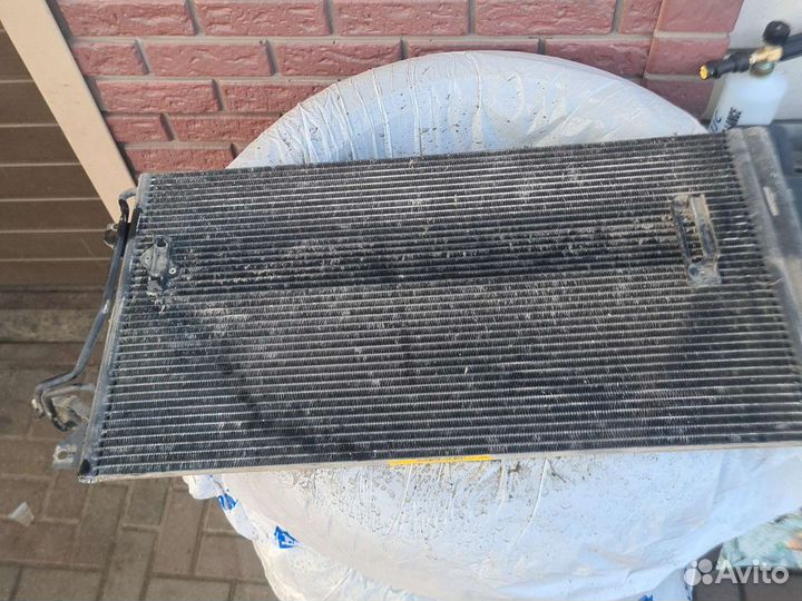 Ауди Q 7 2007-2015 3.0 TD радиатор кондиционера