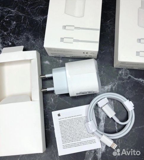 Зарядное устройство на iPhone