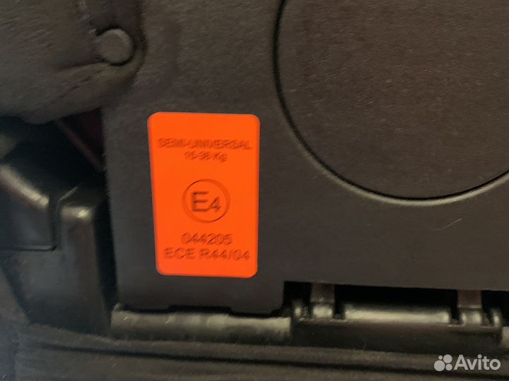 Автомобильное детское кресло