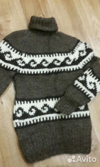 Свитера из натуральной шерсти