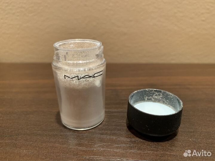MAC pigment рассыпчатые тени Vanilla