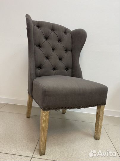 Стул в классическом стиле