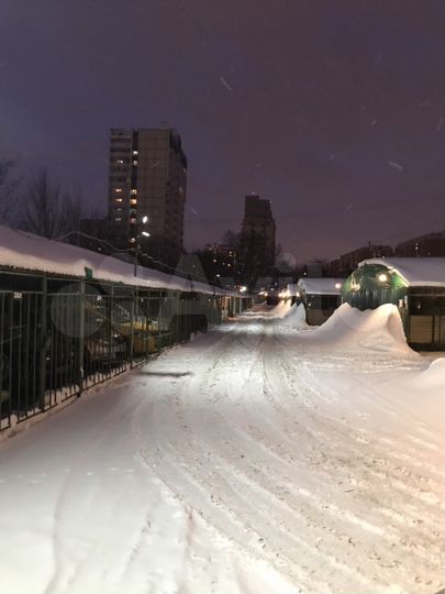 Машиноместо, 18 м²