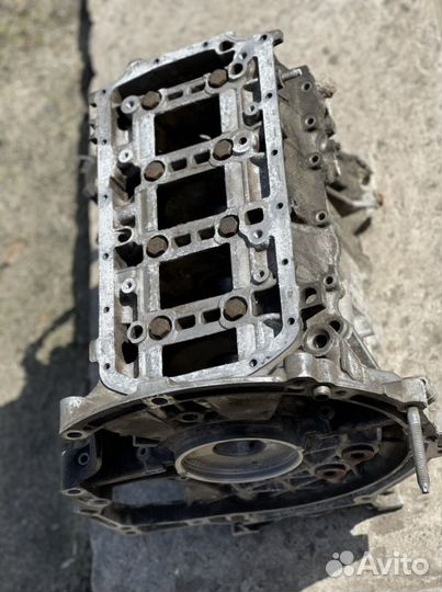 Блок двс Peugeot 308