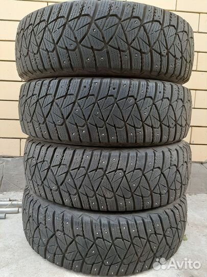 Goodyear Ultragrip 600 185/65 R15