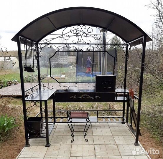 Беседка с мангалом