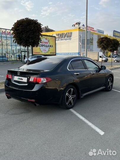 Honda Accord 2.4 AT, 2008, 302 333 км