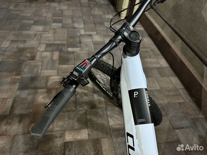 Cube stereo hybrid 750 (2023 e-Bike