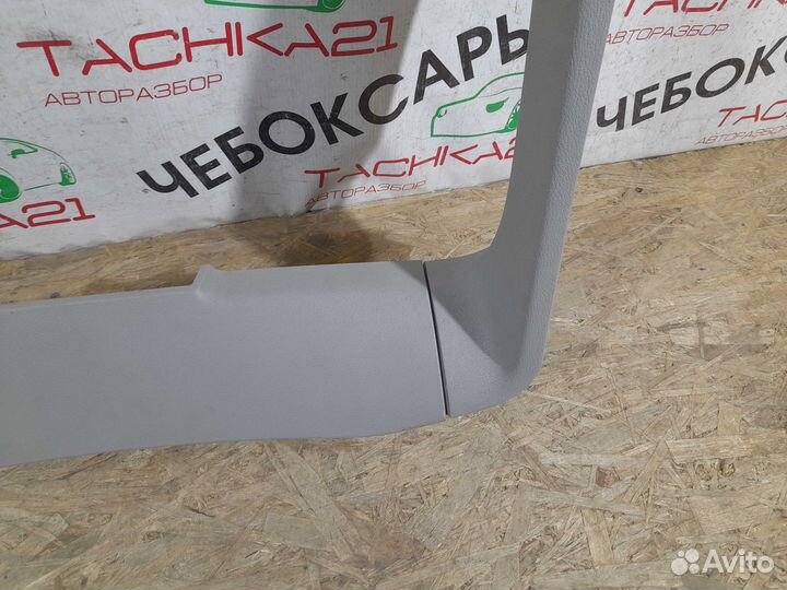 Обшивка крышки багажника BMW X4 F26 (2014-2018)