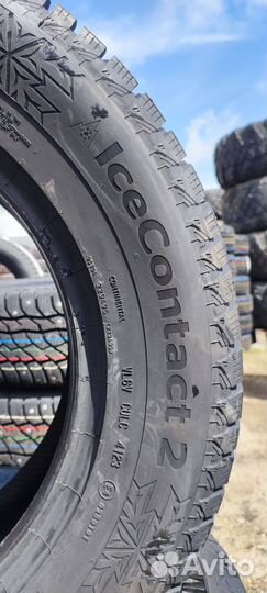 Continental IceContact 2 215/65 R16 102T