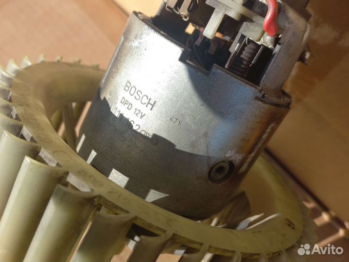 Audi 100 C4/A6 C4 мотор 4а0959101а отопителя-печки